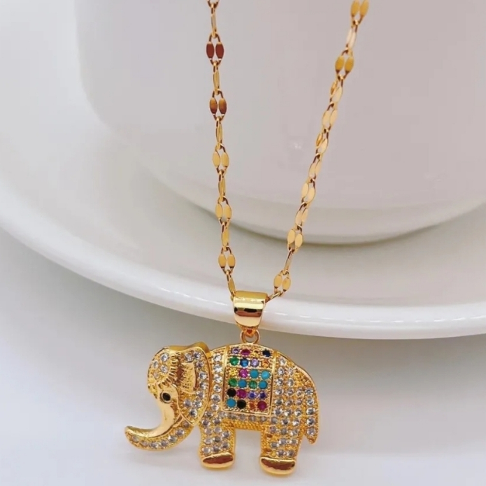 Elephant Pendant Necklace